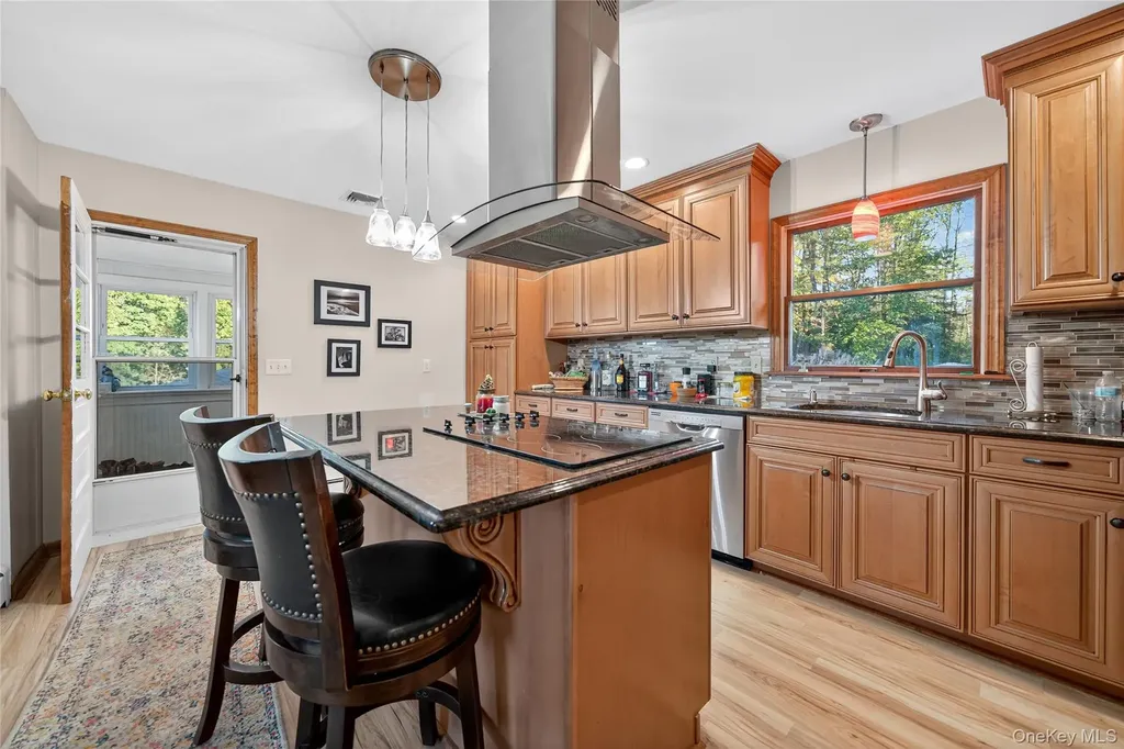 458 Mount Airy Road New Windsor NY 12553