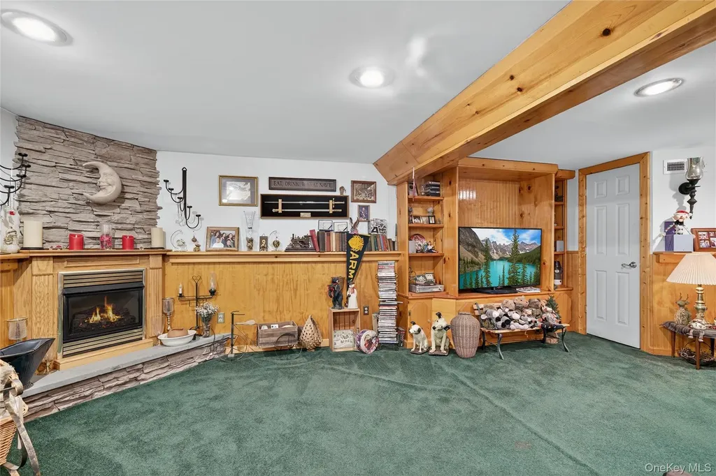 458 Mount Airy Road New Windsor NY 12553
