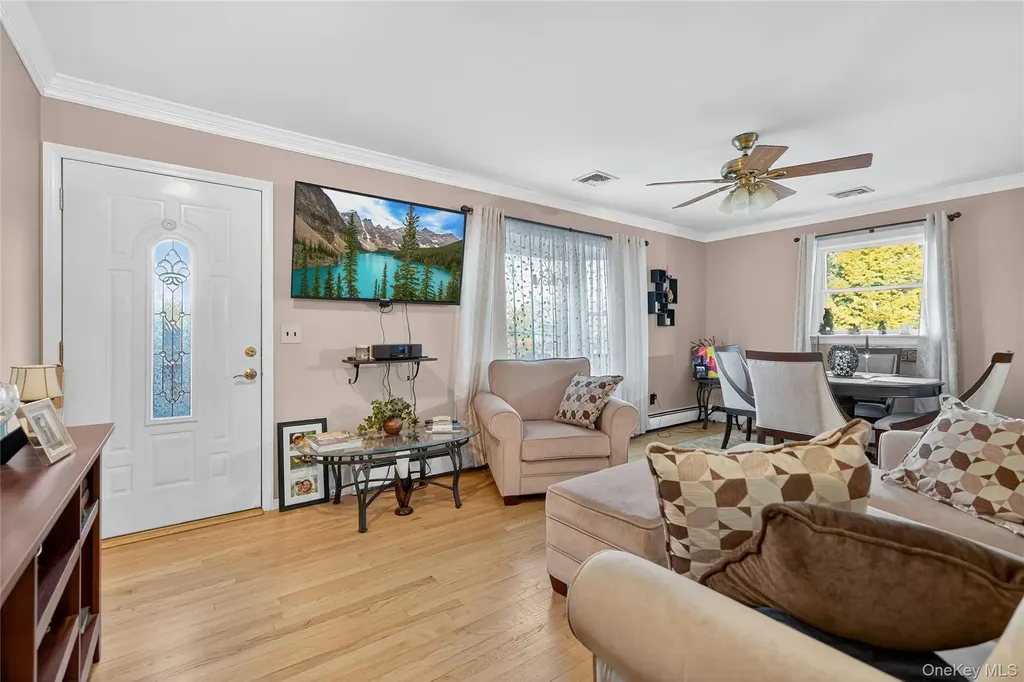 458 Mount Airy Road New Windsor NY 12553