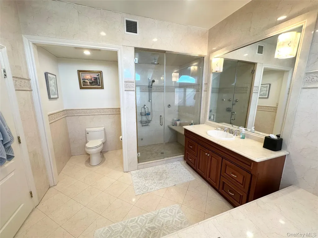 353 W Broadway Long Beach NY 11561