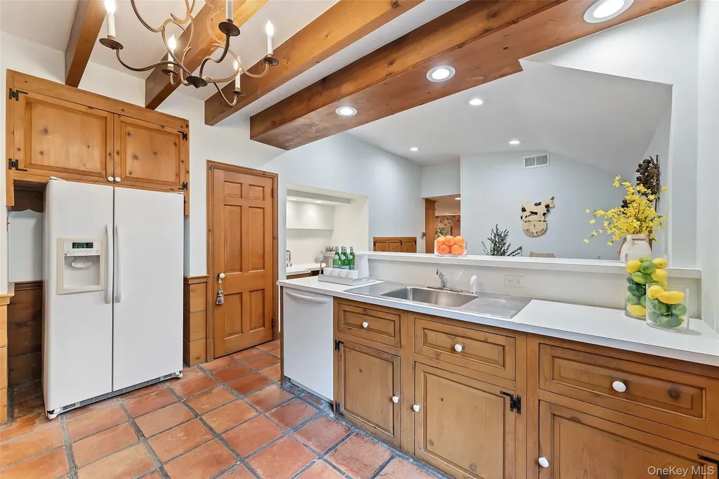 126 Penn Road Scarsdale NY 10583