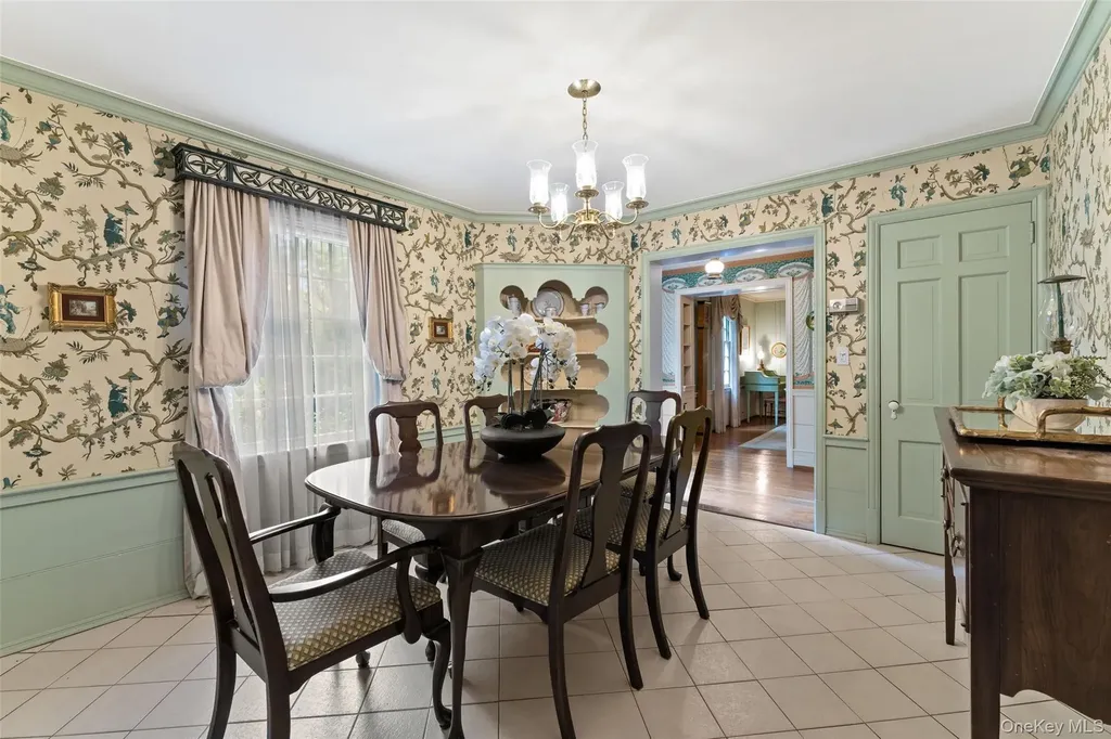 126 Penn Road Scarsdale NY 10583
