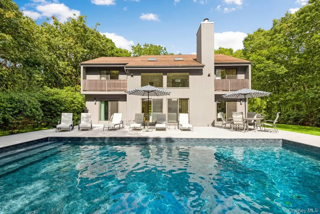 1 Deer Path Quogue NY 11959