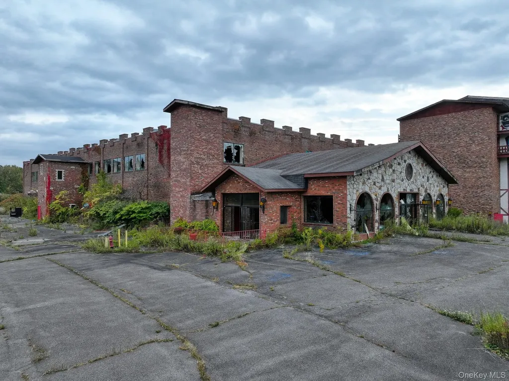 4858 Route 32 Catskill NY 12414