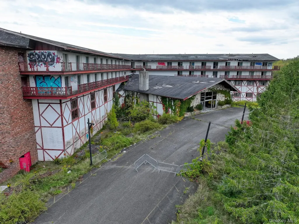 4858 Route 32 Catskill NY 12414