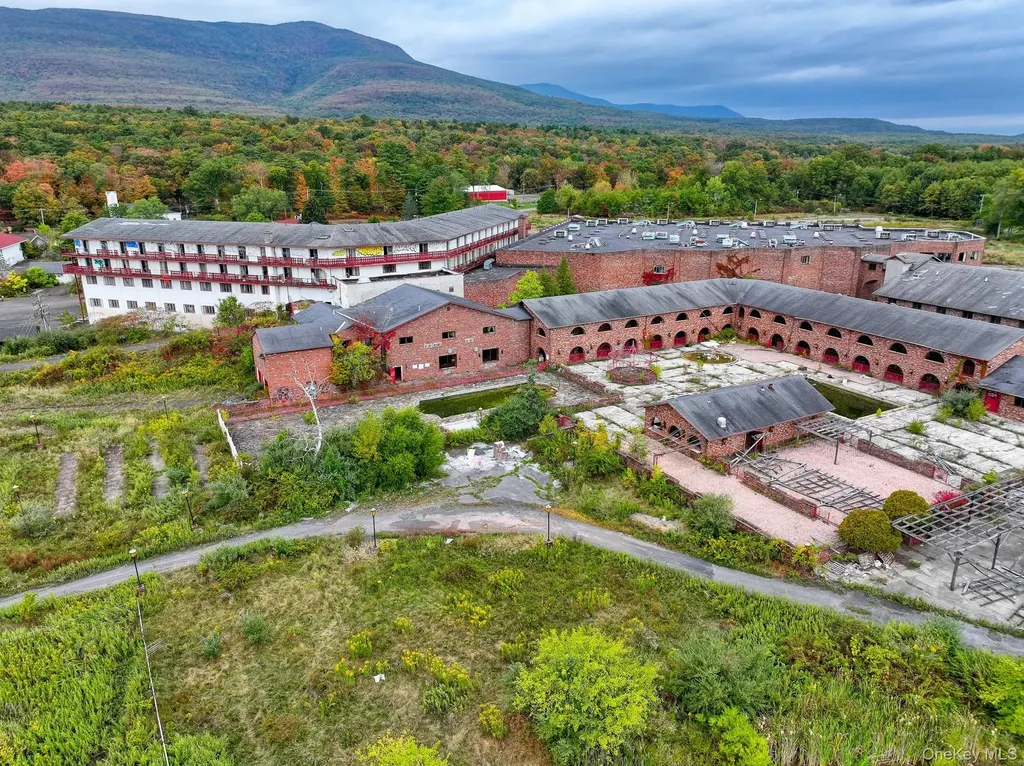 4858 Route 32 Catskill NY 12414