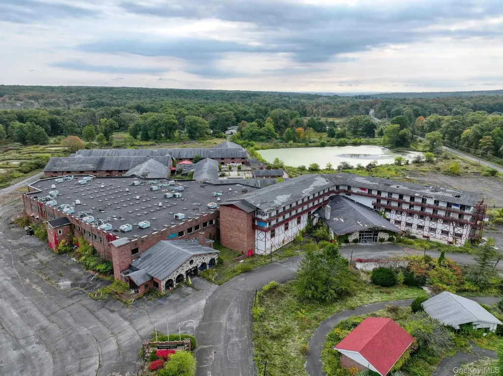 4858 Route 32 Catskill NY 12414