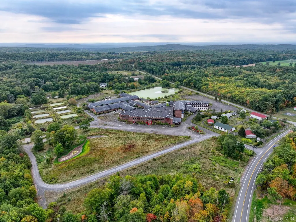 4858 Route 32 Catskill NY 12414