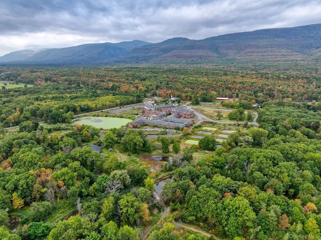 4858 Route 32 Catskill NY 12414