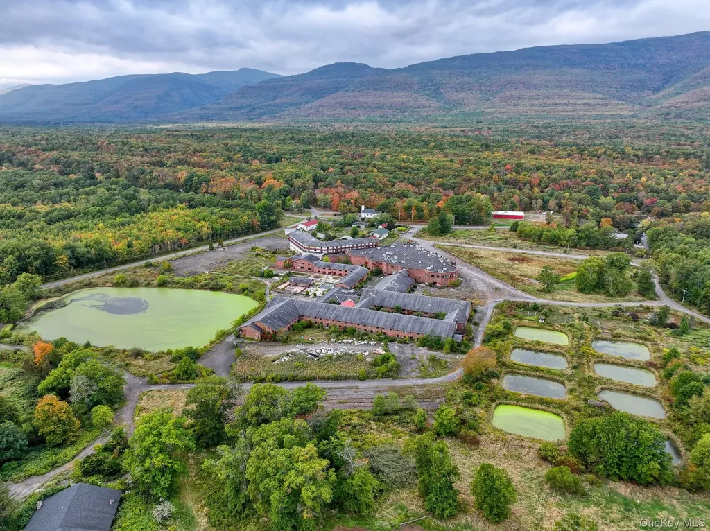 4858 Route 32 Catskill NY 12414