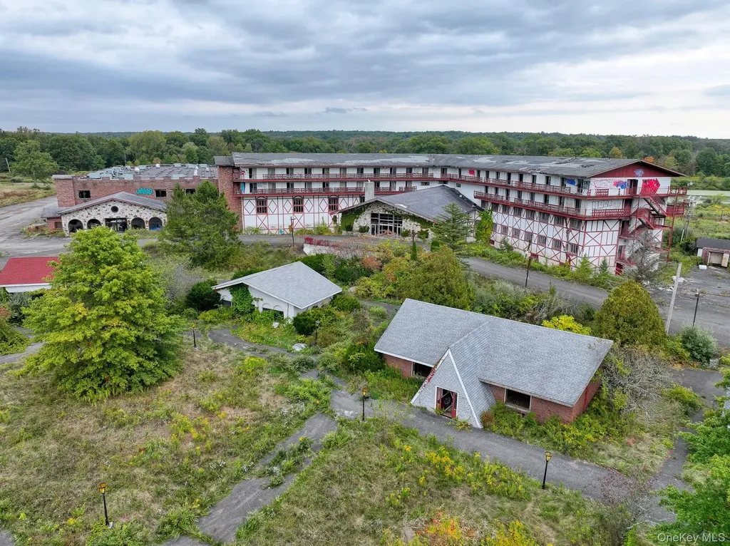 4858 Route 32 Catskill NY 12414