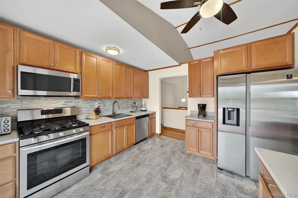 23 Macintosh Drive Middletown NY 10941