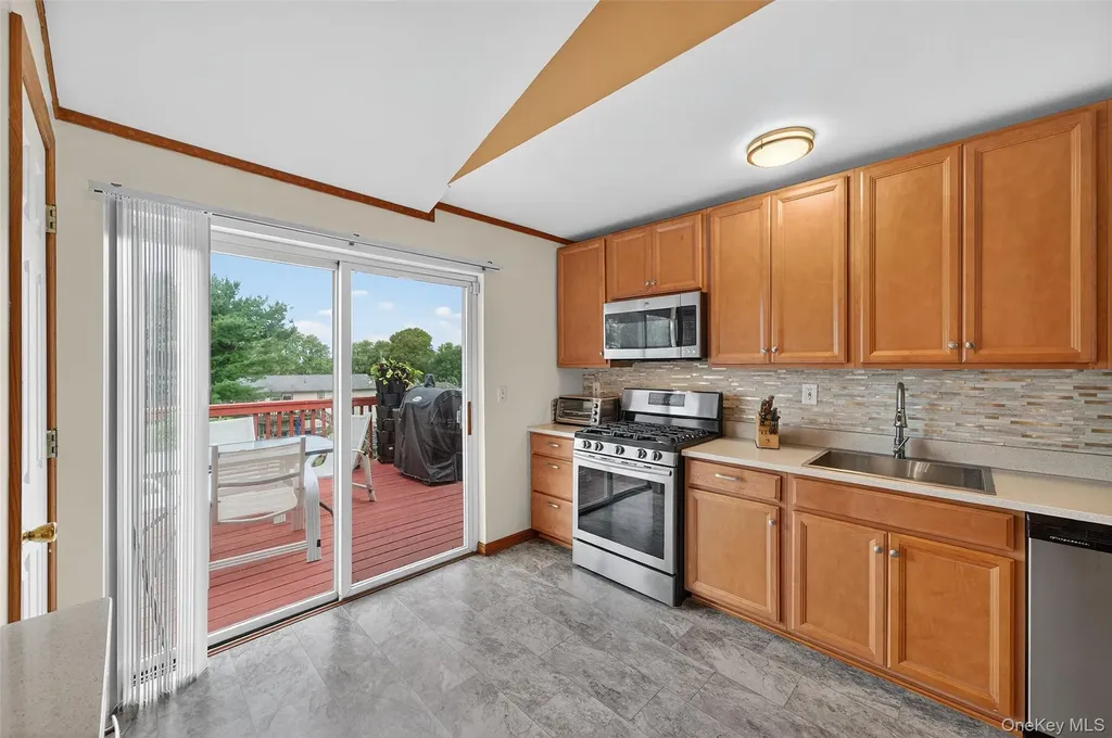 23 Macintosh Drive Middletown NY 10941