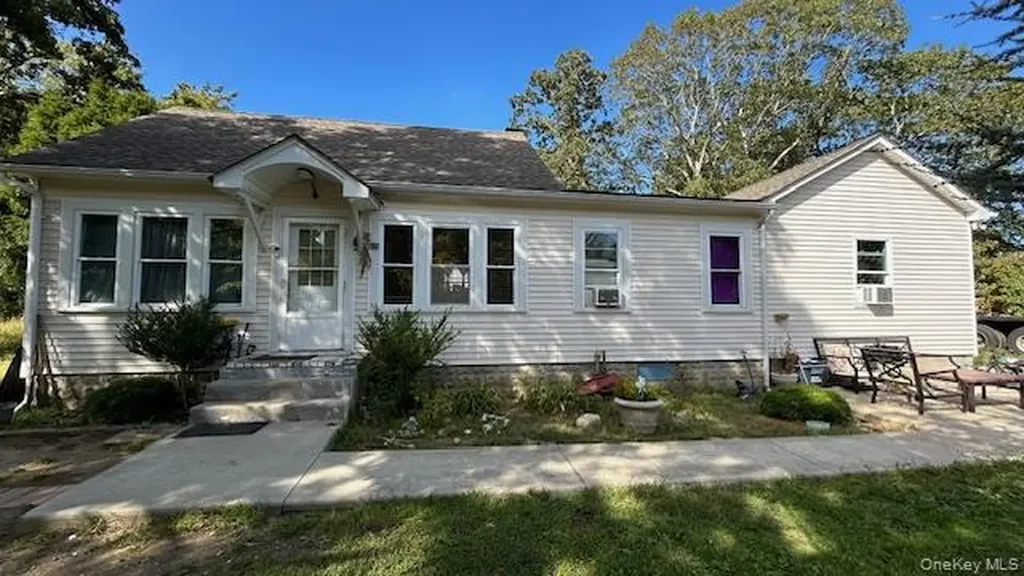 Medford NY 11763