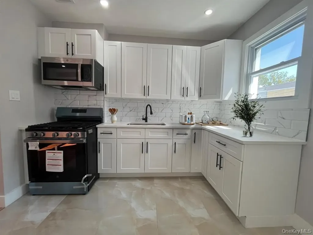 78-77 79th Lane Ridgewood NY 11385