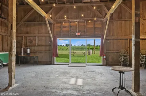 5195 Old North Road Southold NY 11971