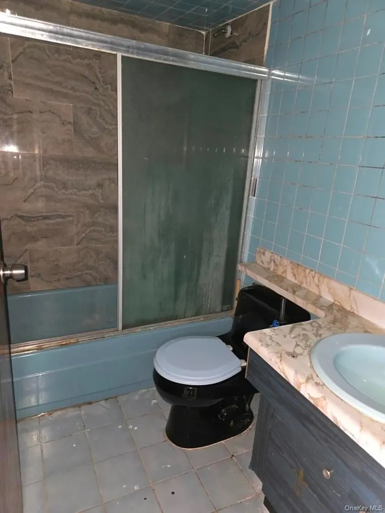 9505 Schenck Street Brooklyn NY 11236