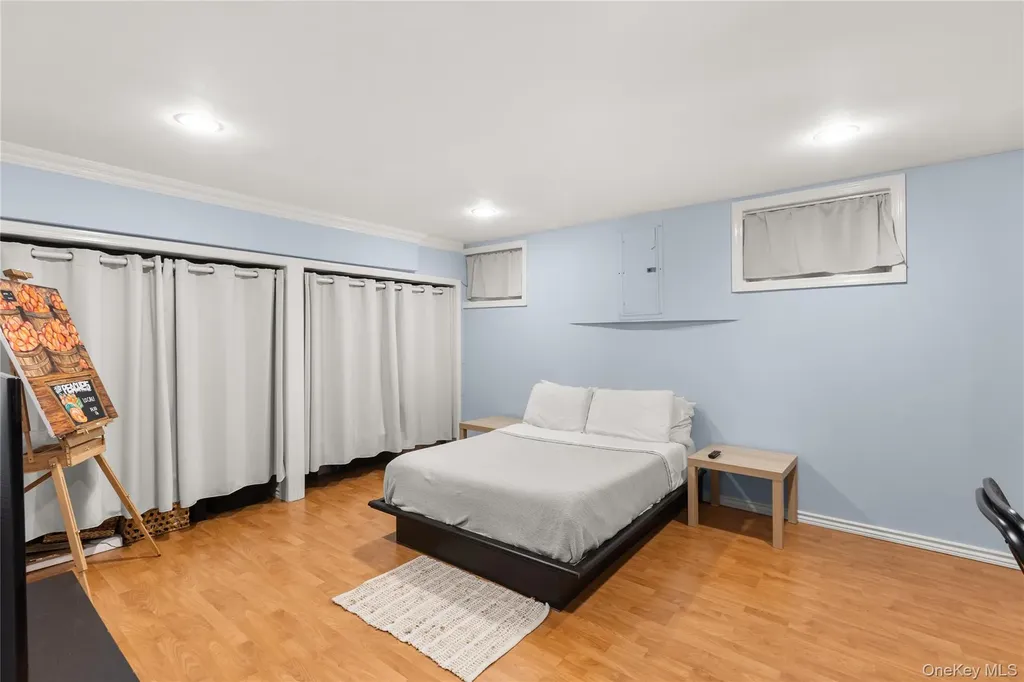 19 Blue Spruce Lane Commack NY 11725