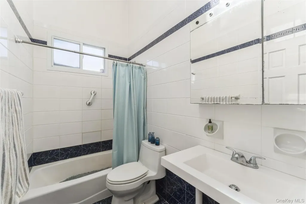 3806 Windsor Drive Bethpage NY 11714