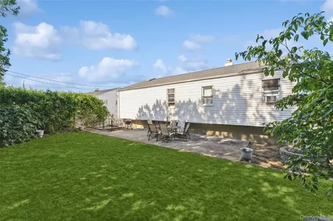 3806 Windsor Drive Bethpage NY 11714