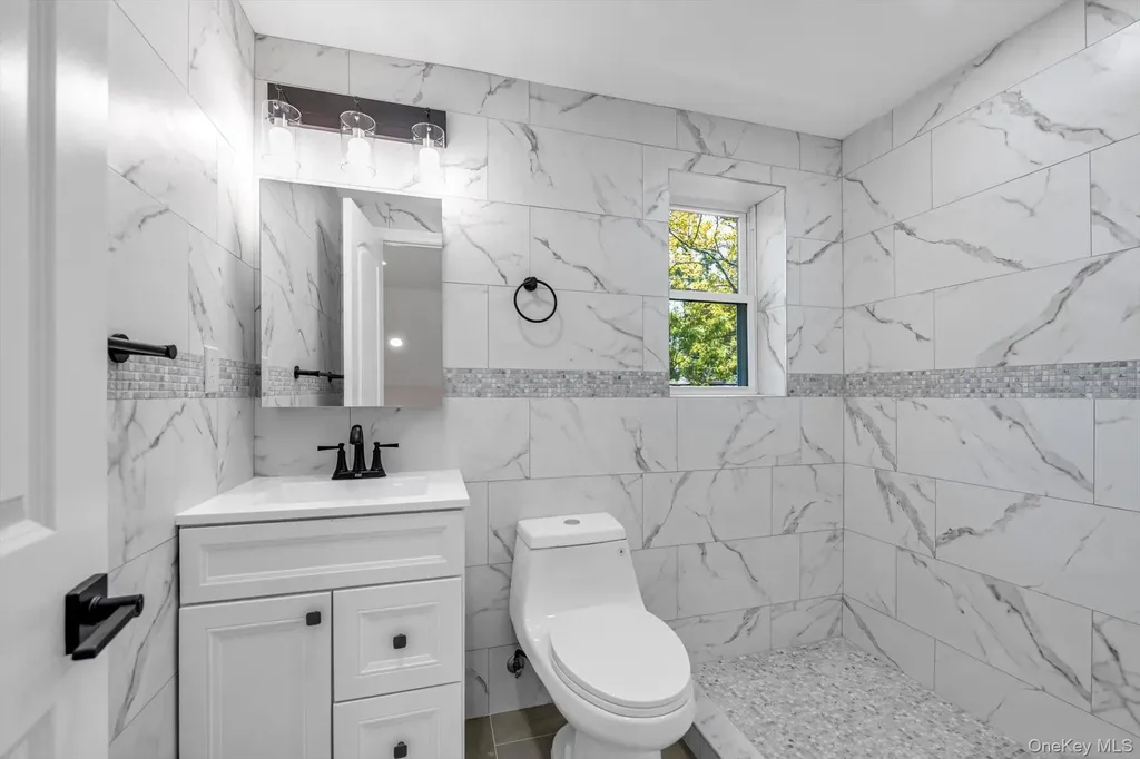 1594 Union Avenue Hewlett NY 11557