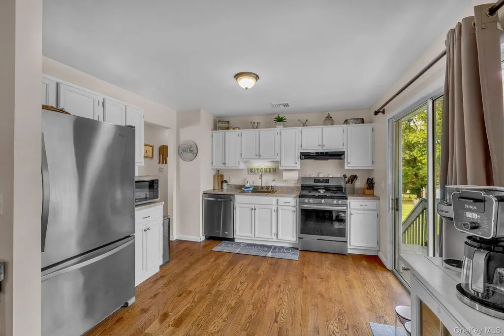 25 Wayne Drive Middletown NY 10940