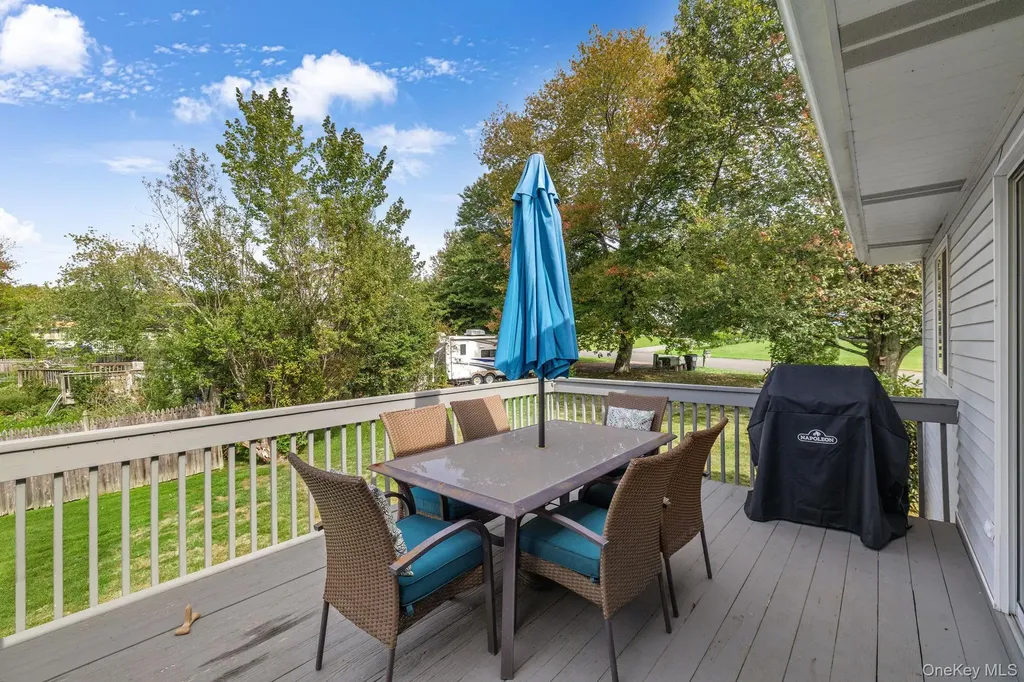 25 Wayne Drive Middletown NY 10940