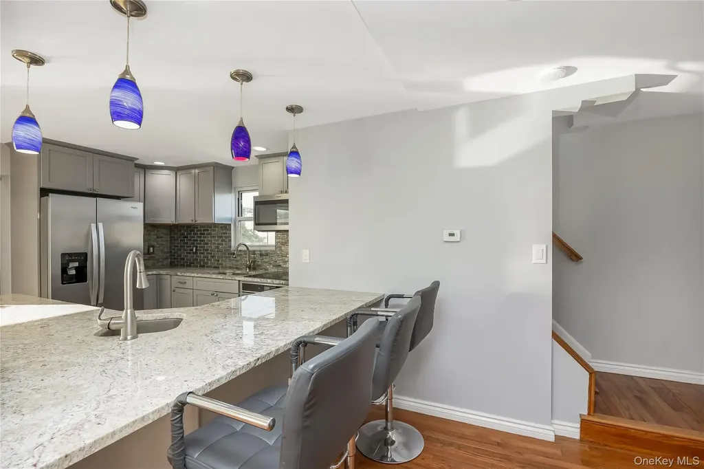 257 Biltmore Avenue Elmont NY 11003