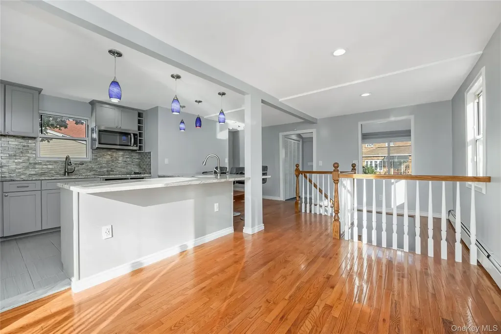 257 Biltmore Avenue Elmont NY 11003