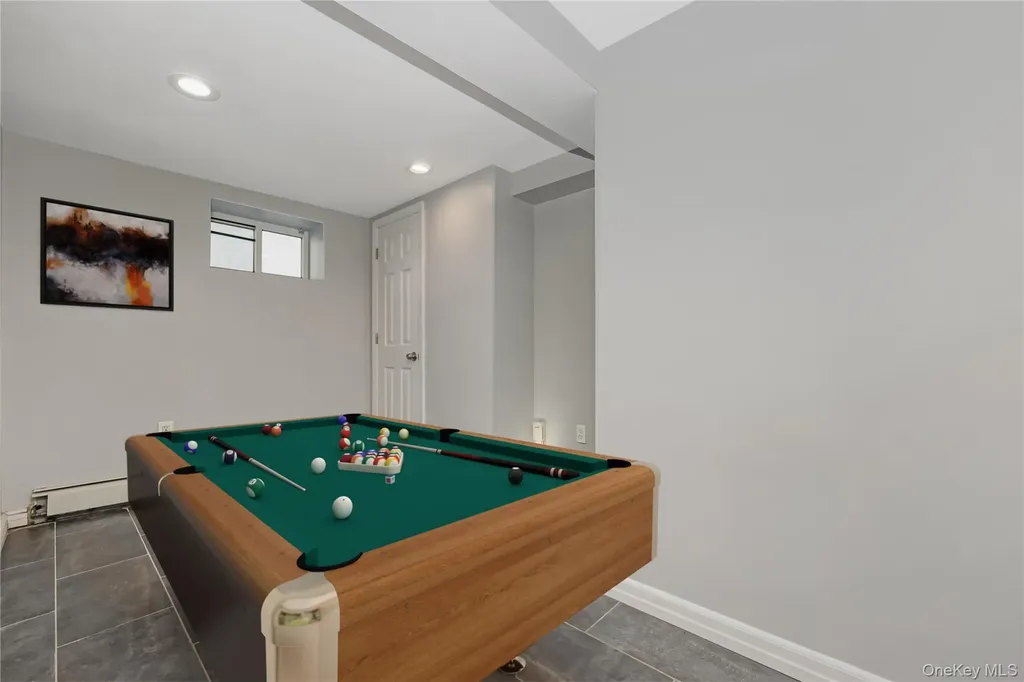 257 Biltmore Avenue Elmont NY 11003