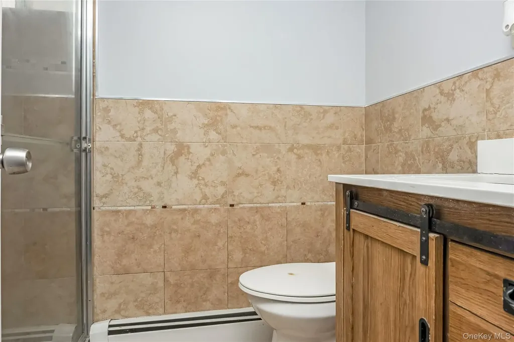 257 Biltmore Avenue Elmont NY 11003