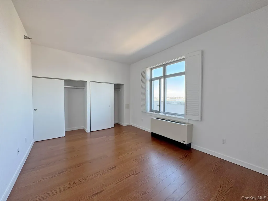 4028 College Point Boulevard Flushing NY 11354