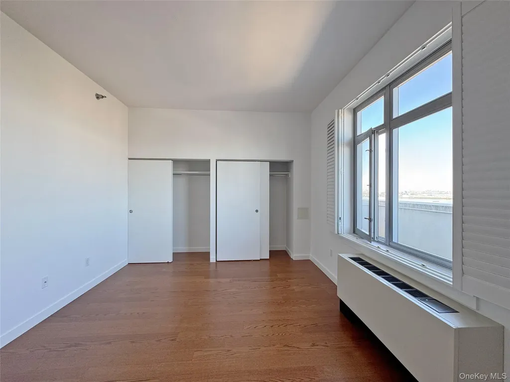 4028 College Point Boulevard Flushing NY 11354