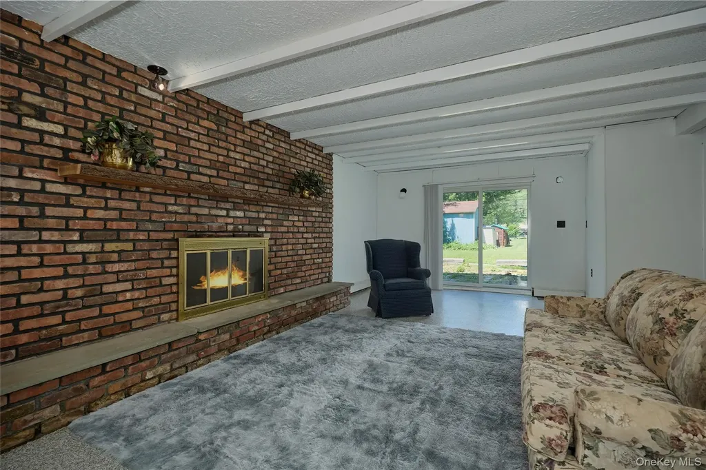 252 Towners Road Carmel NY 10512