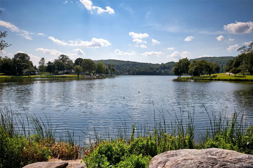 252 Towners Road Carmel NY 10512