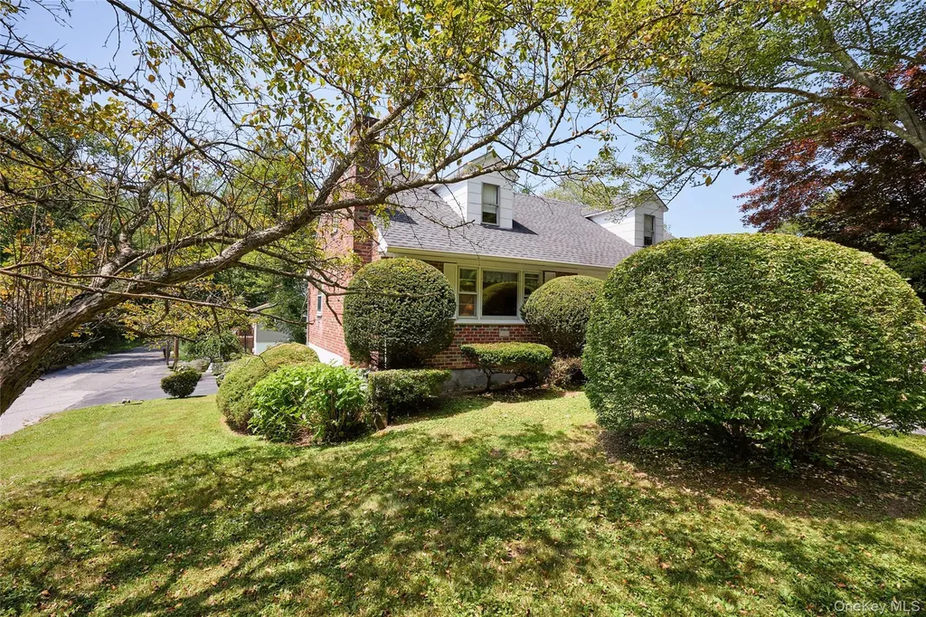 252 Towners Road Carmel NY 10512