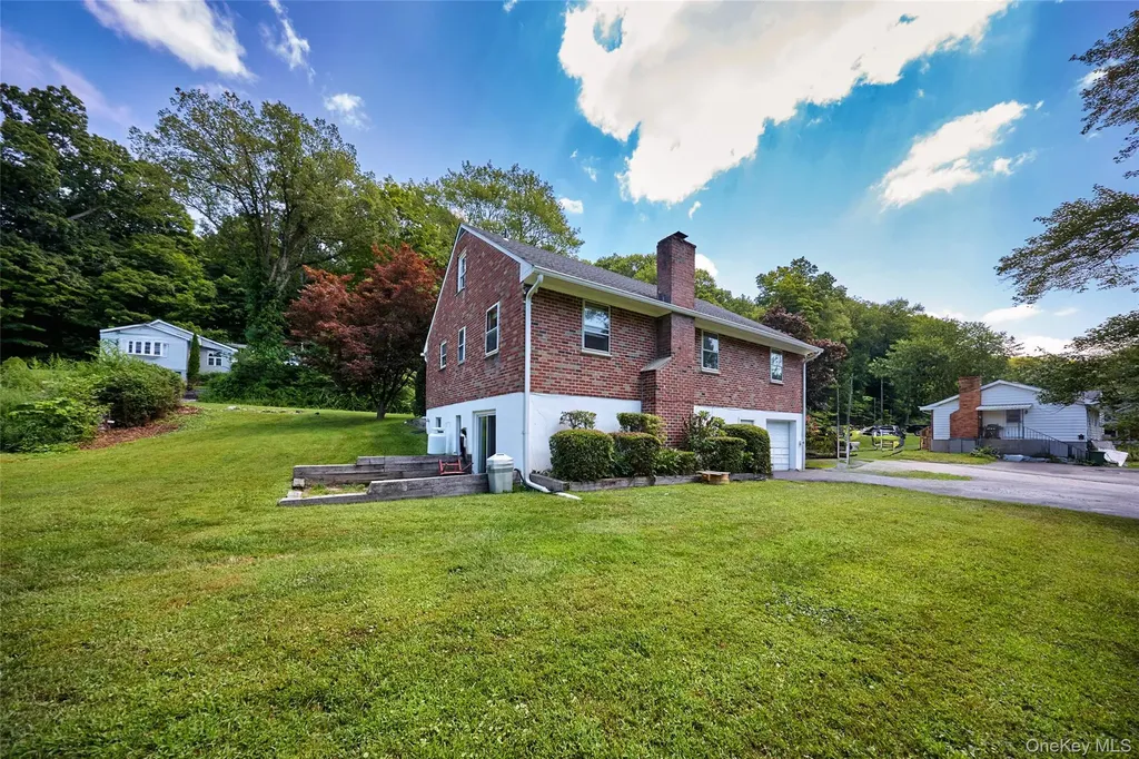 252 Towners Road Carmel NY 10512