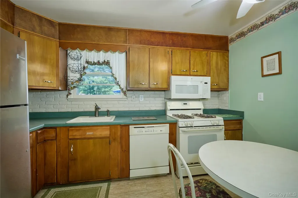 252 Towners Road Carmel NY 10512