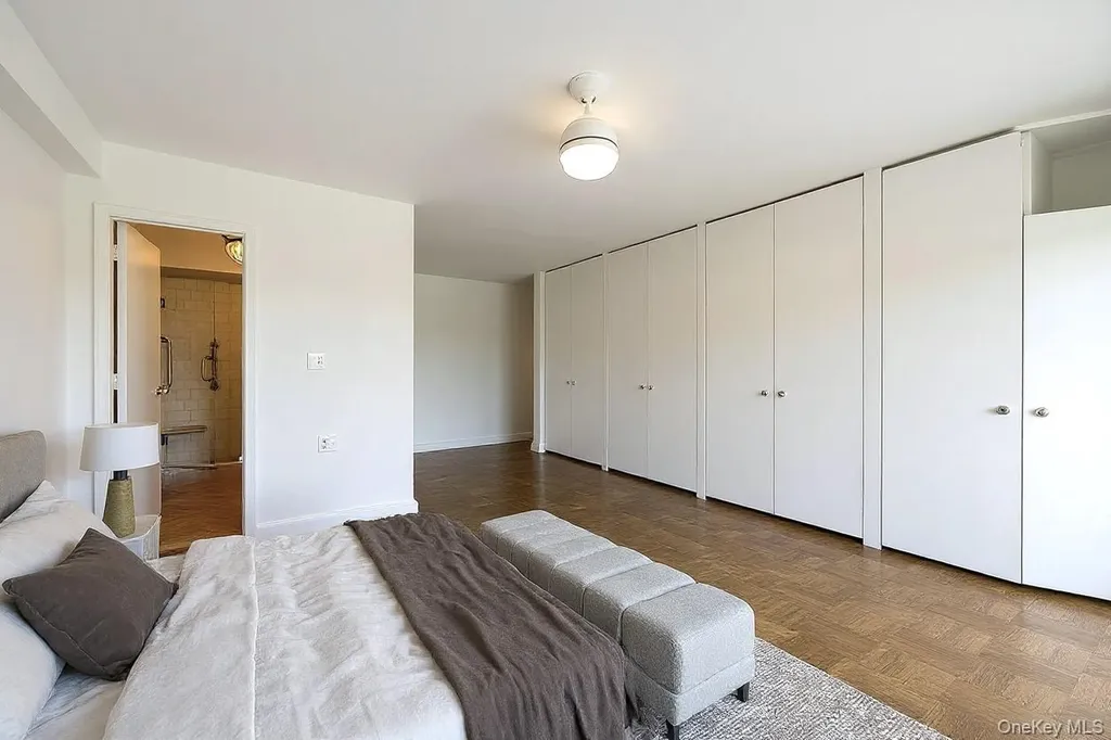 166-25 Powells Cove Boulevard Beechhurst NY 11357