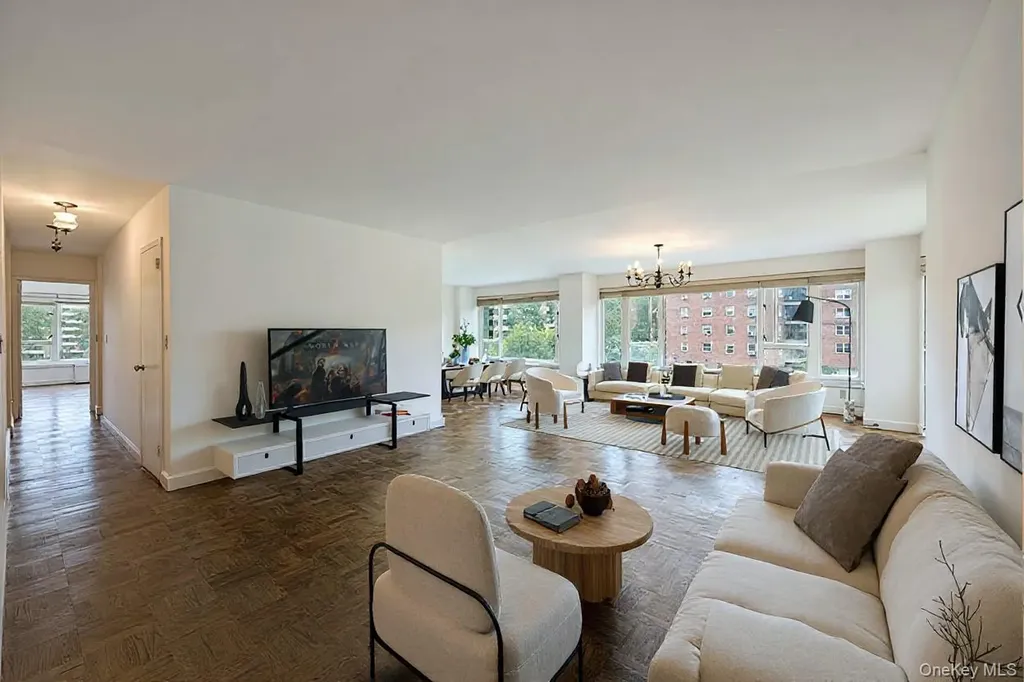 166-25 Powells Cove Boulevard Beechhurst NY 11357