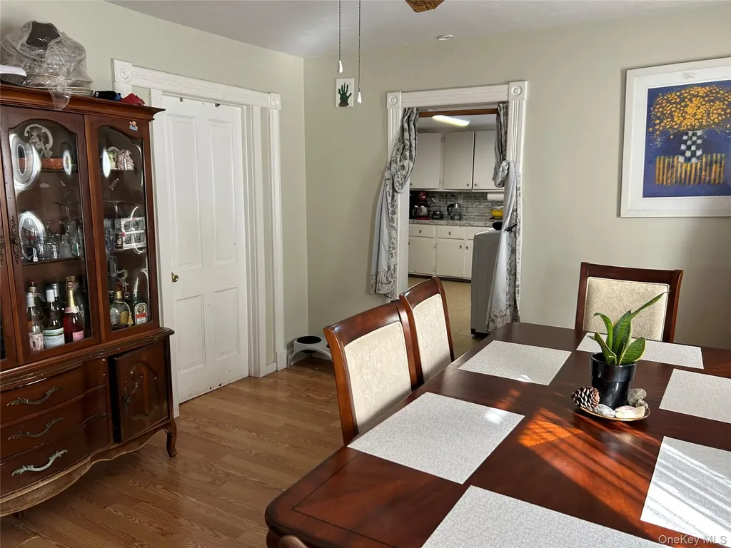 226 Sweezy Avenue Riverhead NY 11901