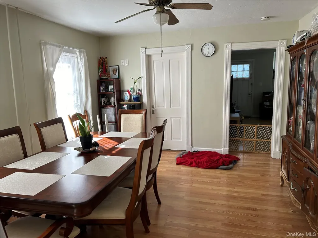 226 Sweezy Avenue Riverhead NY 11901