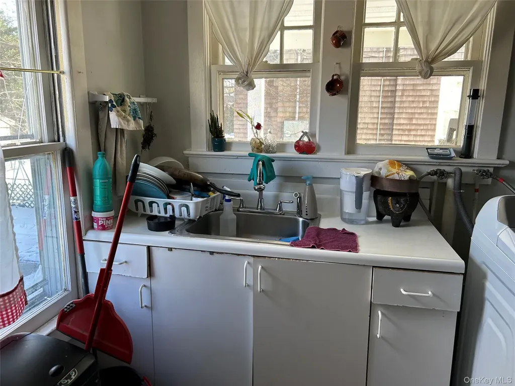 226 Sweezy Avenue Riverhead NY 11901