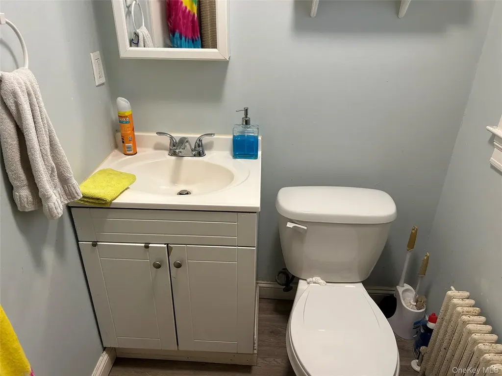 226 Sweezy Avenue Riverhead NY 11901