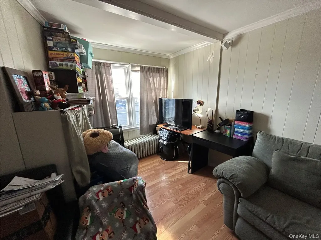 226 Sweezy Avenue Riverhead NY 11901