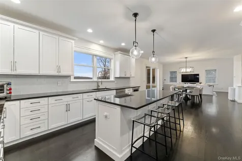 16 Fairlawn Avenue Dobbs Ferry NY 10522