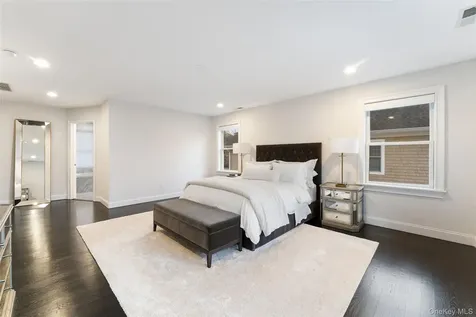 16 Fairlawn Avenue Dobbs Ferry NY 10522