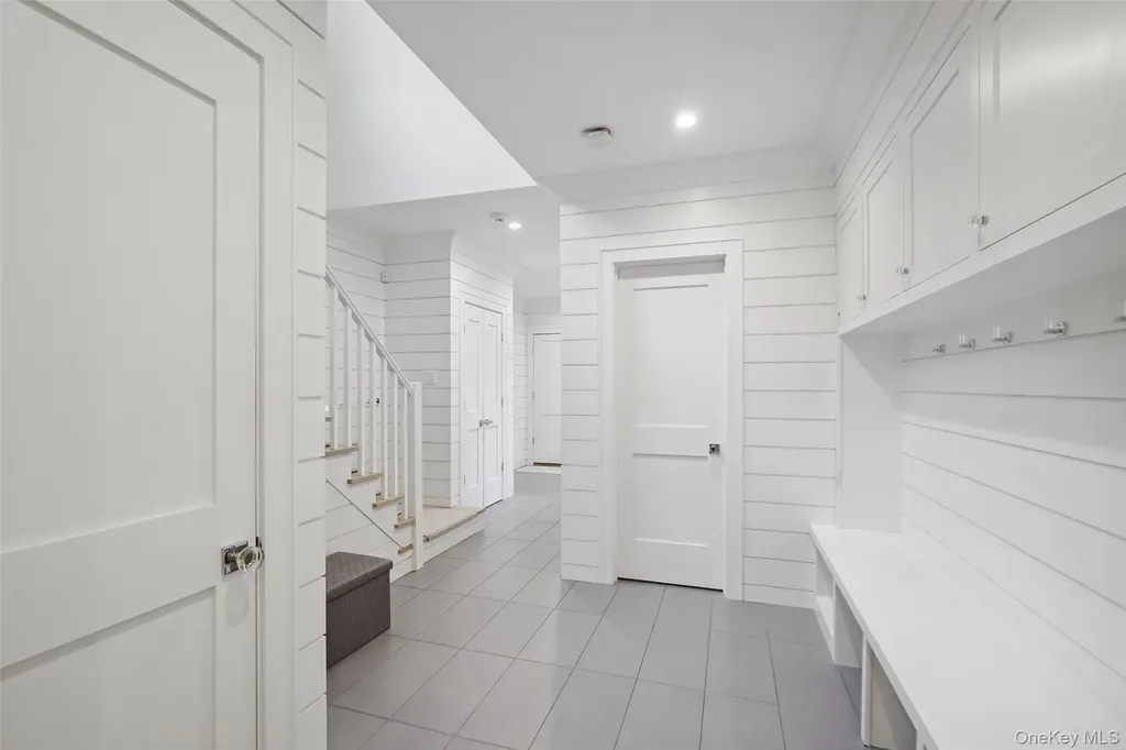 25 Hunt Place Rye NY 10580