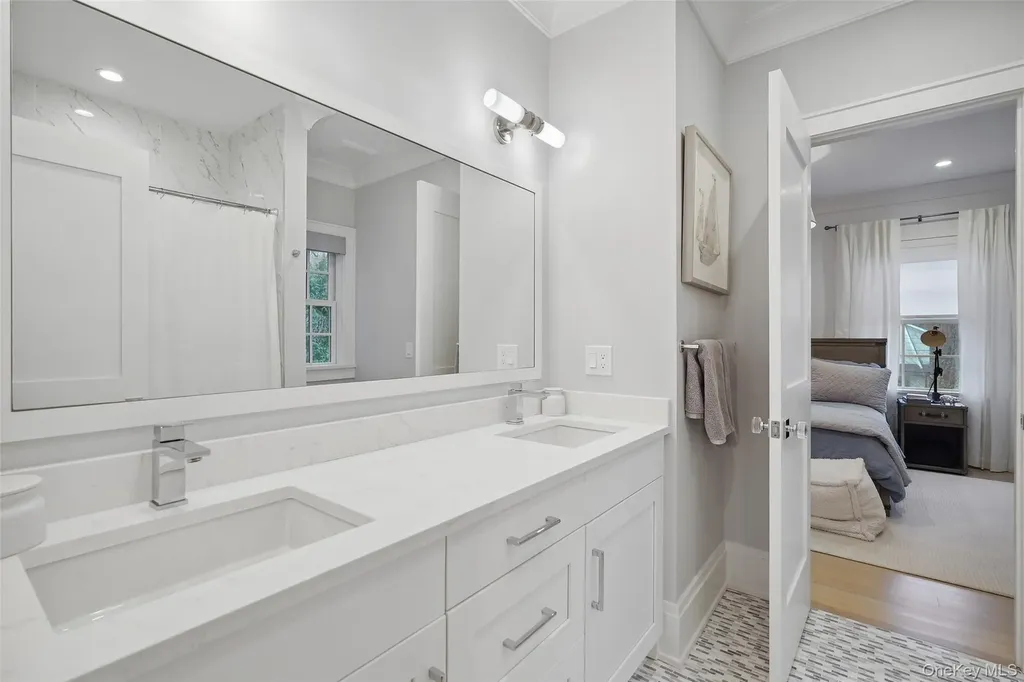 25 Hunt Place Rye NY 10580