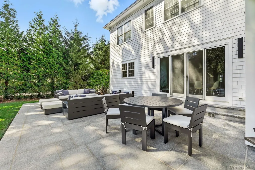 25 Hunt Place Rye NY 10580
